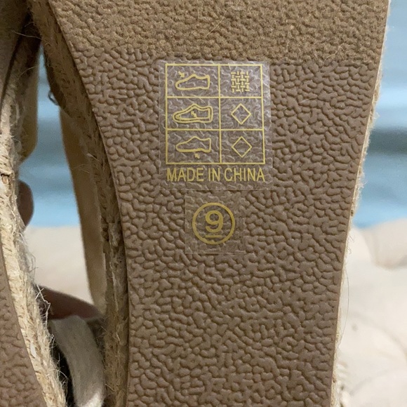 Wedges - Picture 3 of 7